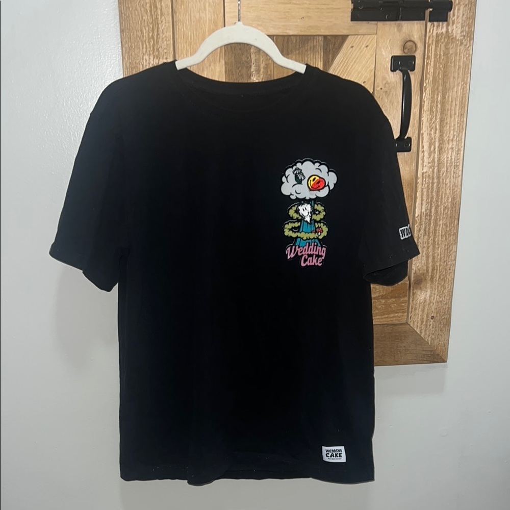 Men’s wedding cake brand graphic tee #37